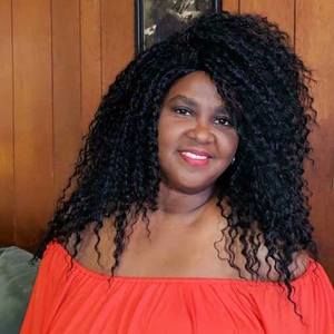 Meet your Posher, Tina